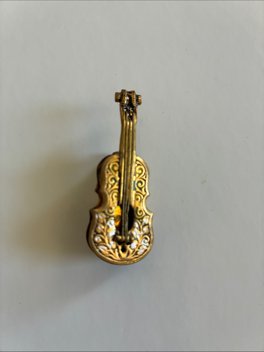 Vintage 1950’s Spanish Gold Filigree Damascene Violin Brooch Marked Spain
